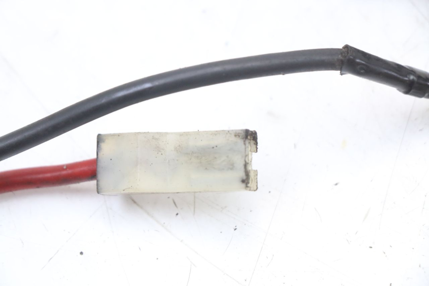 photo de Fiação da bateria PIAGGIO ZIP 2T 50 (2009 - 2019) - Outro ângulo de visão