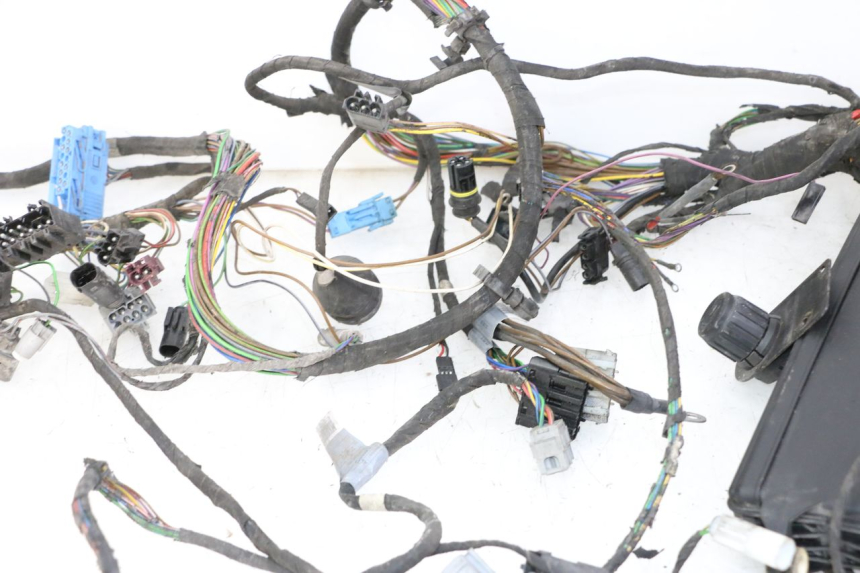 photo de FAIXA DE CABOS BMW C1 125 (2000 - 2003) - Inspeção visual