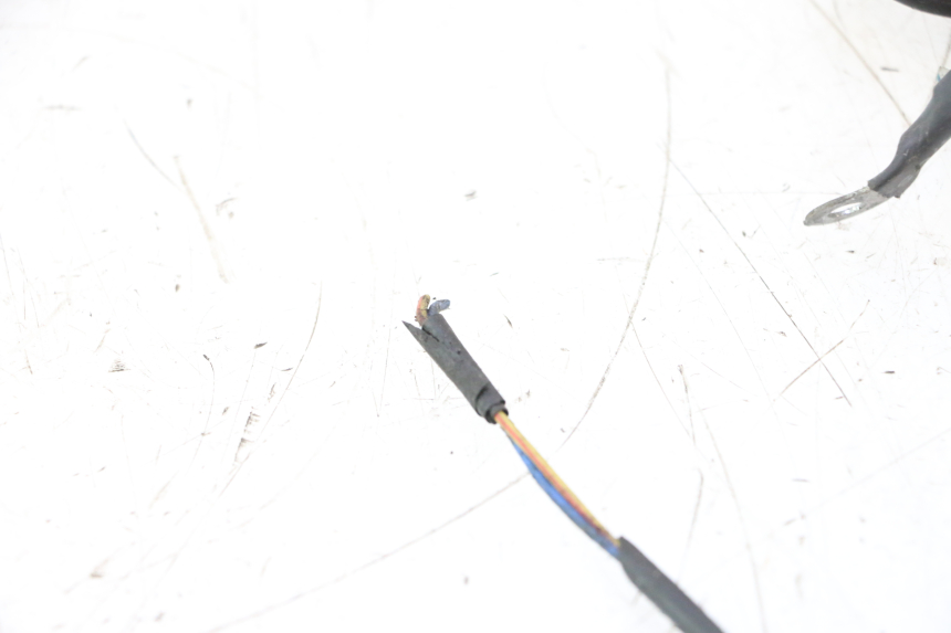 photo de FAIXA DE CABOS MBK BOOSTER SPIRIT 50 (2004 - 2017) - Ampliação técnica