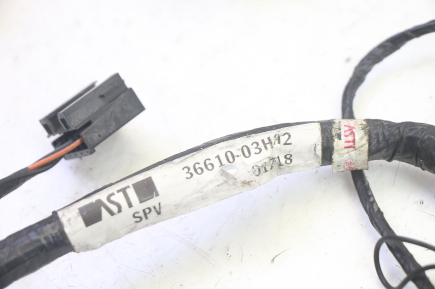 photo de FAIXA DE CABOS SUZUKI BURGMAN 125 (2007 - 2014) - Zoom do estado de desgaste