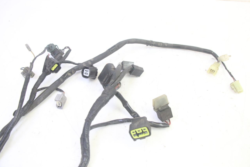 photo de FAIXA DE CABOS SUZUKI BURGMAN 125 (2007 - 2014) - Ampliação técnica