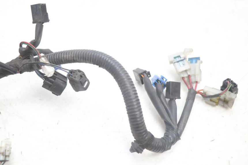 photo de FAIXA DE CABOS SUZUKI BURGMAN EXECUTIVE ABS 650 (2006 - 2012) - Pontos de fixação