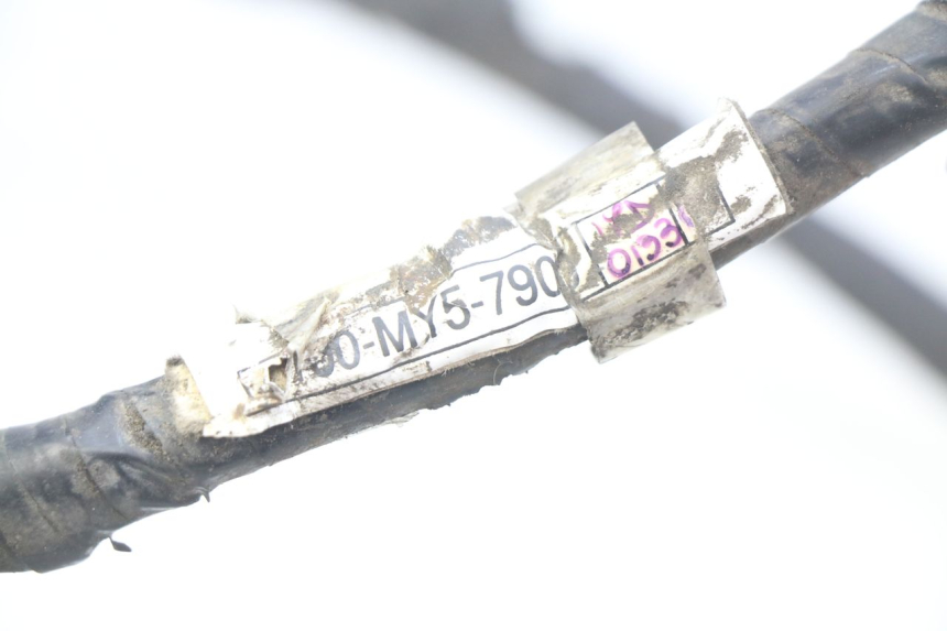 photo de FAIXA DE CABOS HONDA CB 500 (1997 - 2003) - Detalhe da peça