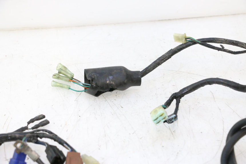 photo de FAIXA DE CABOS HONDA CB F HORNET 600 (2005 - 2006) - Outro ângulo de visão