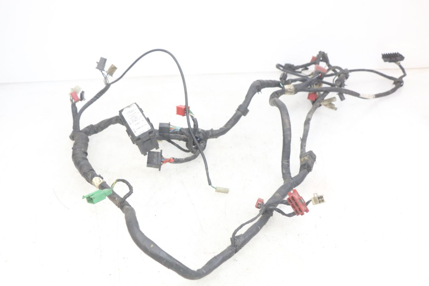 photo de FAIXA DE CABOS HONDA CBR F SC25 1000 (1989 - 1992) - Outro ângulo de visão