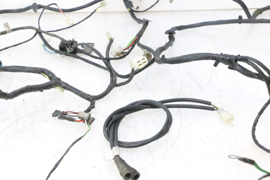photo de FAIXA DE CABOS PEUGEOT CITYSTAR 2T 50 (2018 - 2021) - Pontos de fixação