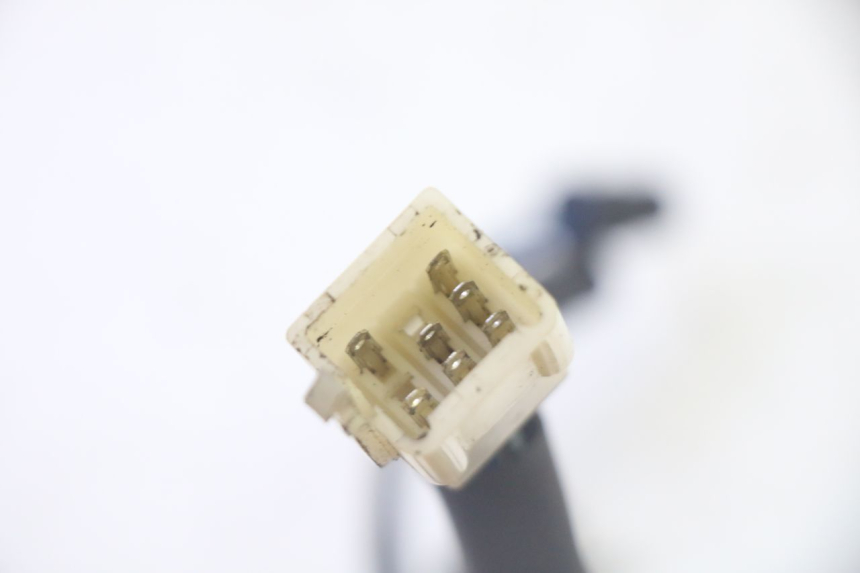 photo de Fiação do painel de instrumentos PEUGEOT KISBEE 4T 50 (2018 - 2022) - Zoom do estado de desgaste