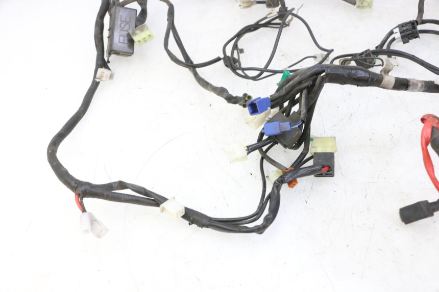 photo de FAIXA DE CABOS YAMAHA CYGNUS X INJECTION 125 (2007 - 2013) - Marcações e referências