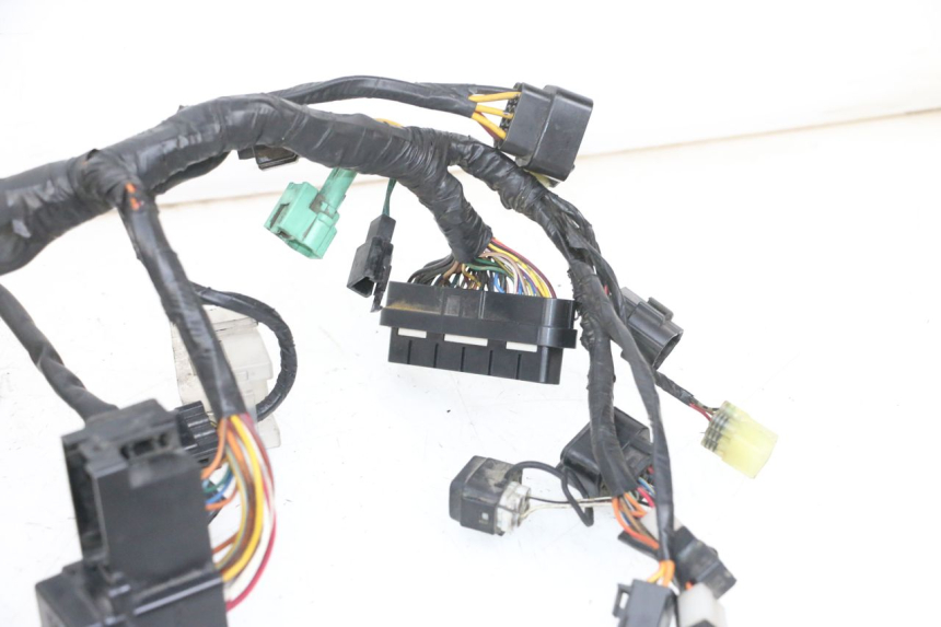 photo de FAIXA DE CABOS SUZUKI DL V STROM 1000 (2002 - 2007) - Detalhes característicos
