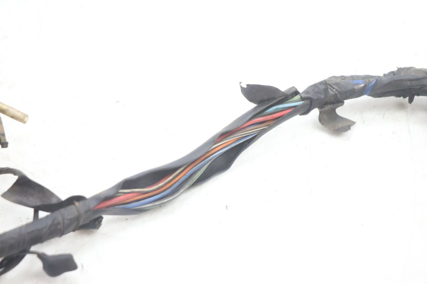 photo de FAIXA SUZUKI DR S 600 (1985 - 1989) - Zoom do estado de desgaste