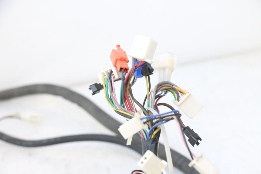 photo de FAIXA DE CABOS WAYSCRAL E-START 1 (2018 - 2022) - Pontos de fixação