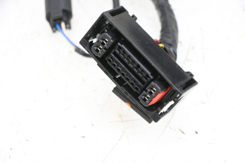 photo de FAIXA DE CABOS SEGWAY NINEBOT E125S 1 (2022 - 2026) - Pontos de fixação