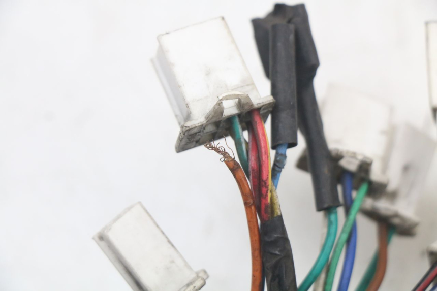 photo de FAIXA DE CABOS EBROH BRAVO GLE 1 (2020 - 2024) - Pontos de fixação