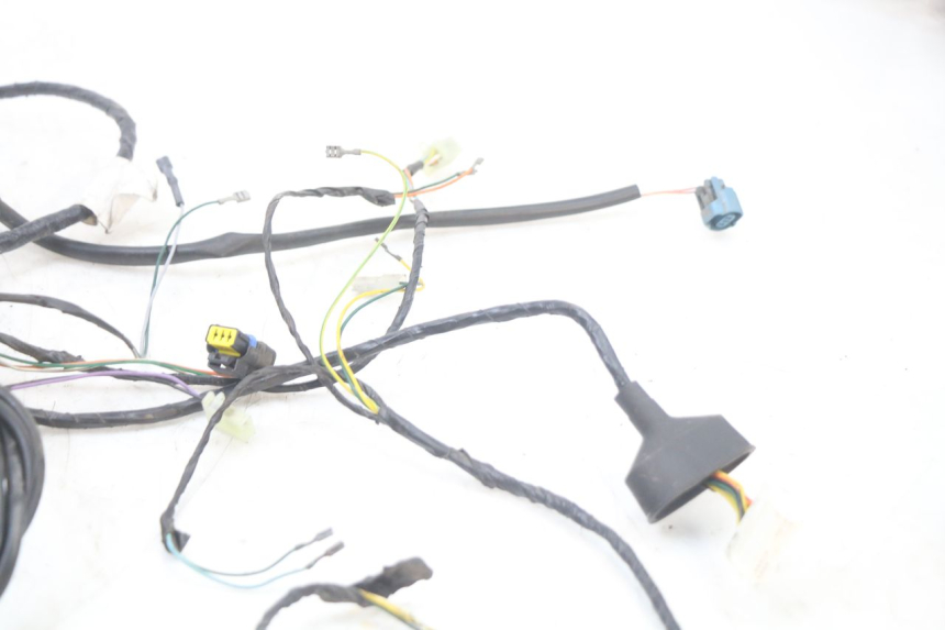 photo de FAIXA DE CABOS PEUGEOT ELYSTAR 50 (2002 - 2014) - Detalhe da peça