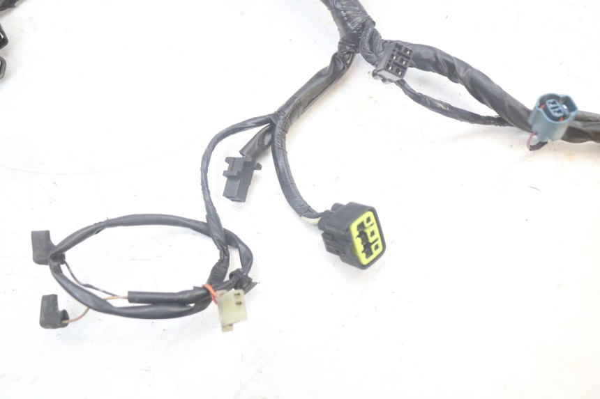 photo de FAIXA DE CABOS KAWASAKI ER-6 ER6 N 650 (2012 - 2016) - Outro ângulo de visão