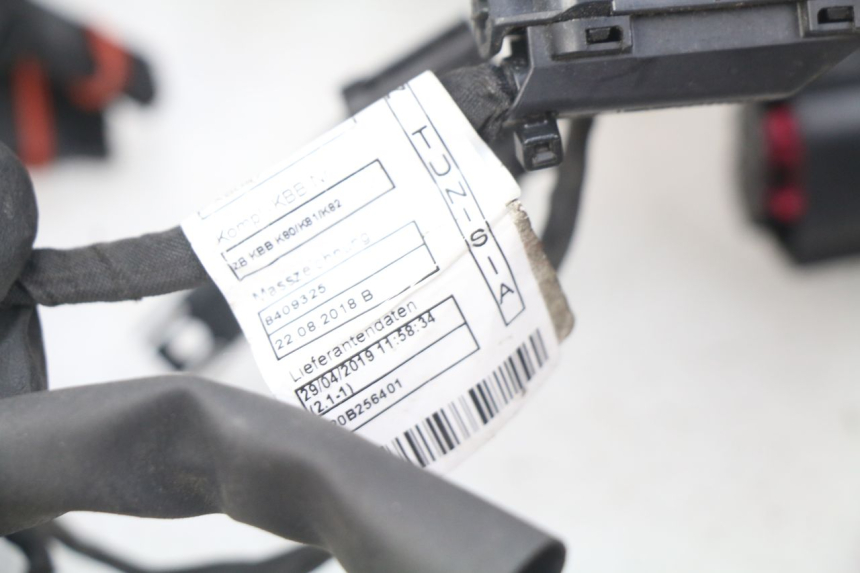 photo de FAIXA DE CABOS BMW F GS K81 850 (2018 - 2023) - Zoom do estado de desgaste