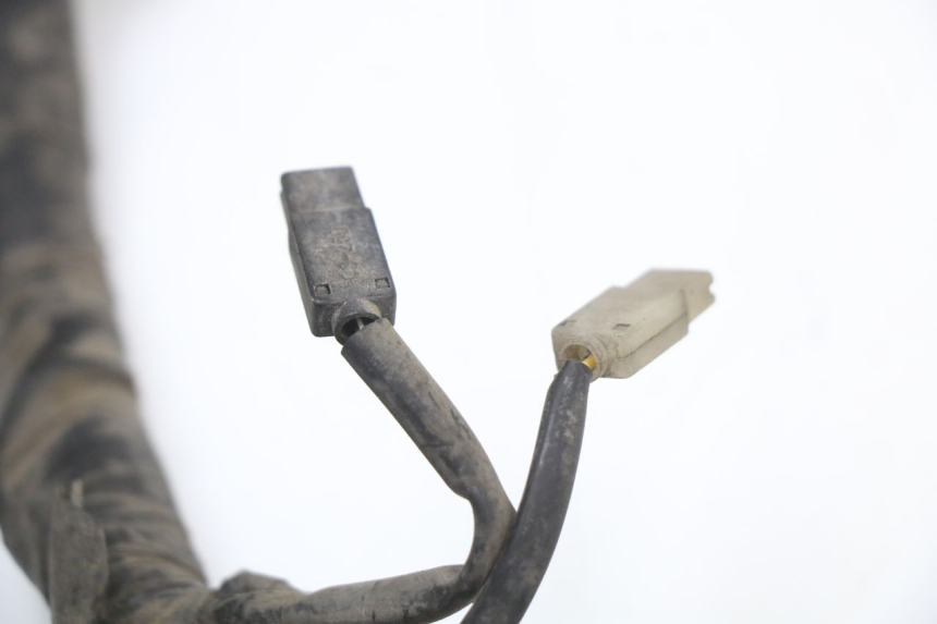 photo de FAIXA DE CABOS HONDA FES S-WING SWING ABS 125 (2007 - 2015) - Detalhes característicos
