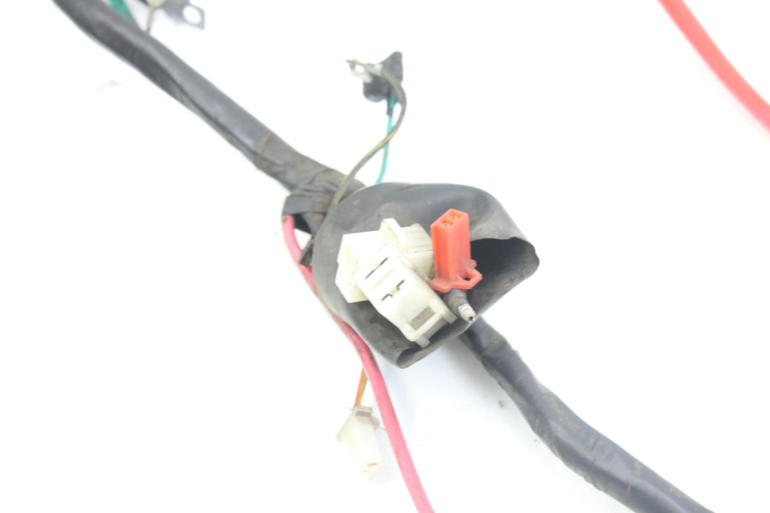 photo de FAIXA DE CABOS SYM FIDDLE 2 50 (2008 - 2013) - Pontos de fixação