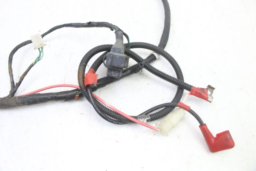 photo de FAIXA DE CABOS SYM FIDDLE 3 III 125 (2014 - 2020) - Pontos de fixação