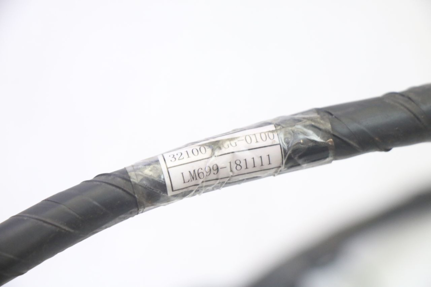 photo de FAIXA DE CABOS SYM FIDDLE 3 III 125 (2014 - 2020) - Detalhe da peça