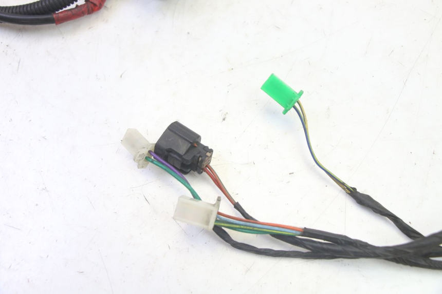 photo de FAIXA DE CABOS SYM FIDDLE 3 III 125 (2014 - 2020) - Pontos de fixação