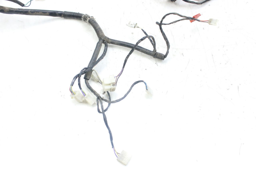 photo de FAIXA DE CABOS PIAGGIO FLY 4T 50 (2013 - 2017) - Detalhes característicos