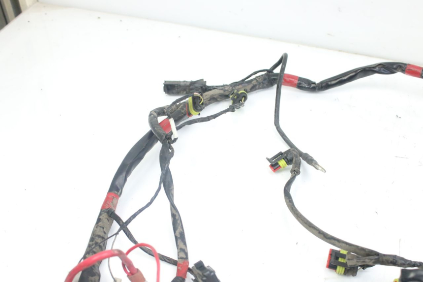 photo de FAIXA DE CABOS PIAGGIO FLY 4T 50 (2013 - 2017) - Marcações e referências