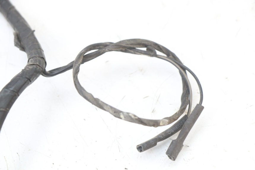 photo de FAIXA DE CABOS PIAGGIO FLY 4T 50 (2004 - 2010) - Pontos de fixação