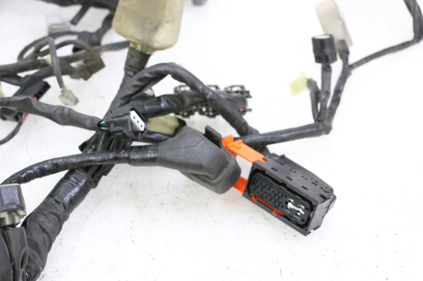 photo de FAIXA DE CABOS HONDA FORZA ABS 300 (2013 - 2017) - Detalhe da peça