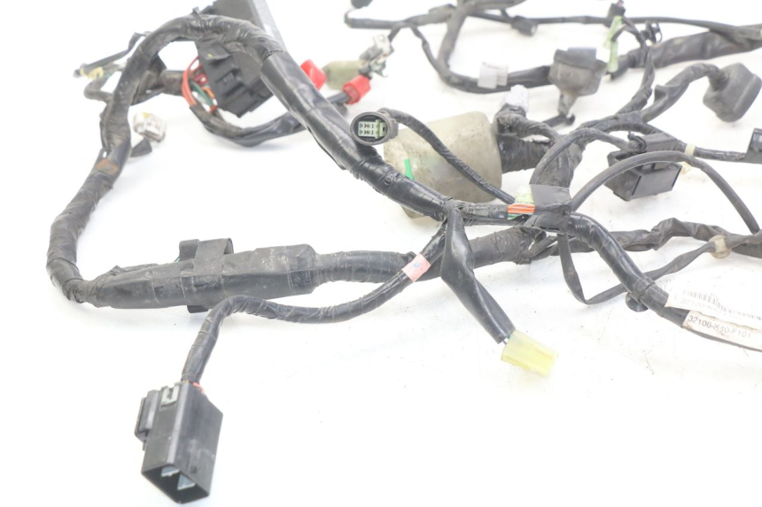 photo de FAIXA DE CABOS HONDA FORZA 125 (2015 - 2016) - Ampliação técnica