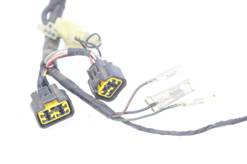 photo de FAIXA DE CABOS YAMAHA FZS FAZER 600 (1998 - 2001) - Pontos de fixação