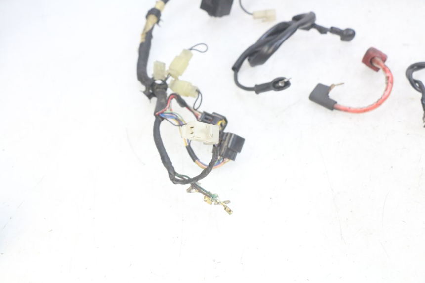 photo de FAIXA DE CABOS YAMAHA FZS FAZER 600 (1998 - 2001) - Ampliação dos componentes