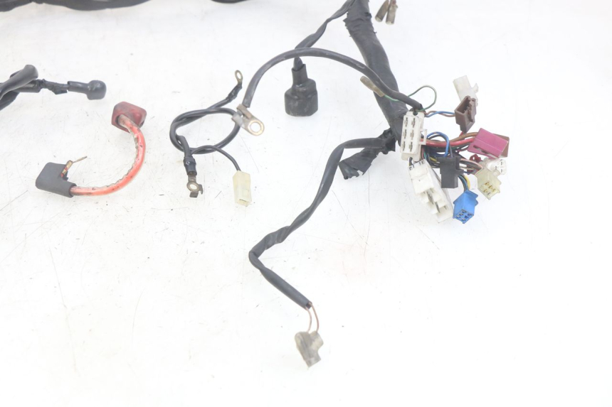 photo de FAIXA DE CABOS YAMAHA FZS FAZER 600 (1998 - 2001) - Vista de perto