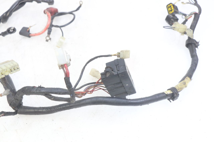 photo de FAIXA DE CABOS YAMAHA FZS FAZER 600 (1998 - 2001) - Ampliação técnica