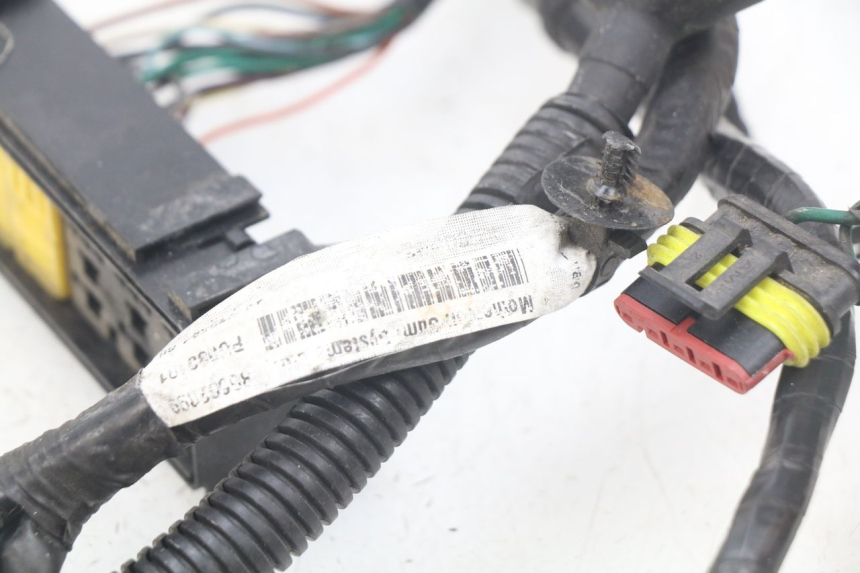 photo de FAIXA DE CABOS PEUGEOT GEOPOLIS 400 (2007 - 2013) - Detalhe da peça
