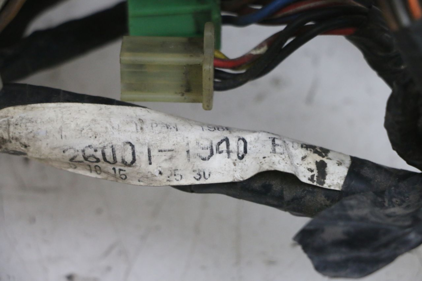 photo de FAIXA DE CABOS KAWASAKI GPX R WARBIRD 600 (1988 - 1993) - Detalhe da peça