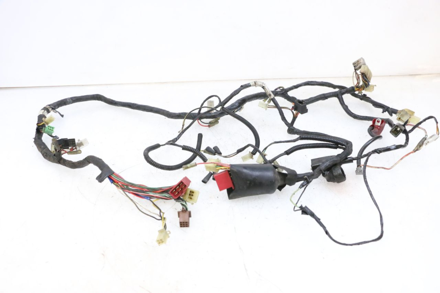 photo de FAIXA DE CABOS KAWASAKI GPZ RX 1000 (1986 - 1988) - Pontos de fixação