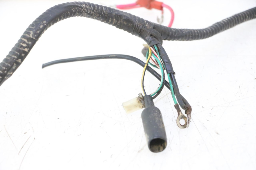 photo de FAIXA DE CABOS TNT MOTOR GRIDO 2T 50 (2010 - 2019) - Estado da superfície