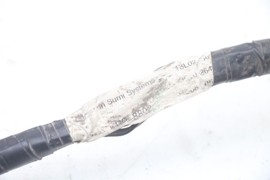 photo de FAIXA DE CABOS HONDA SCV LEAD 100 (2003 - 2007) - Pontos de fixação
