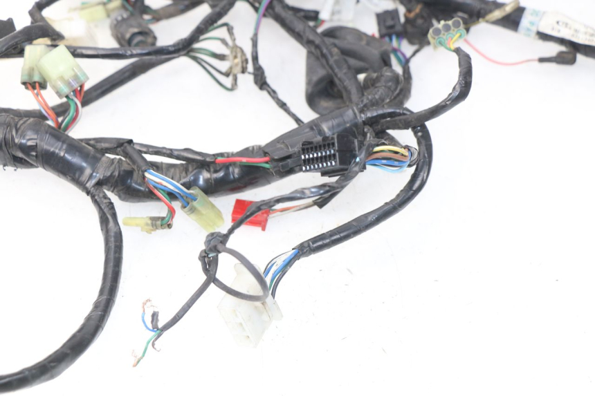 photo de FAIXA DE CABOS SYM JOYMAX 250 (2013 - 2017) - Detalhe da peça