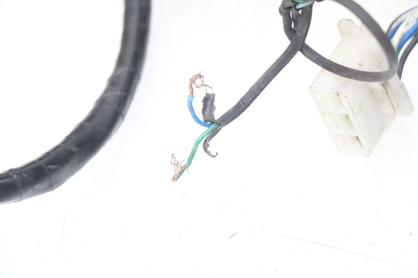 photo de FAIXA DE CABOS SYM JOYMAX 250 (2013 - 2017) - Zoom do estado de desgaste