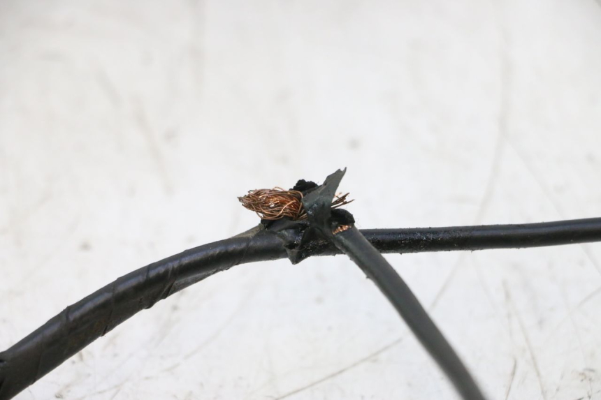 photo de FAIXA DE CABOS RIDE JUMP 2T 50 (2012 - 2017) - Estado da superfície