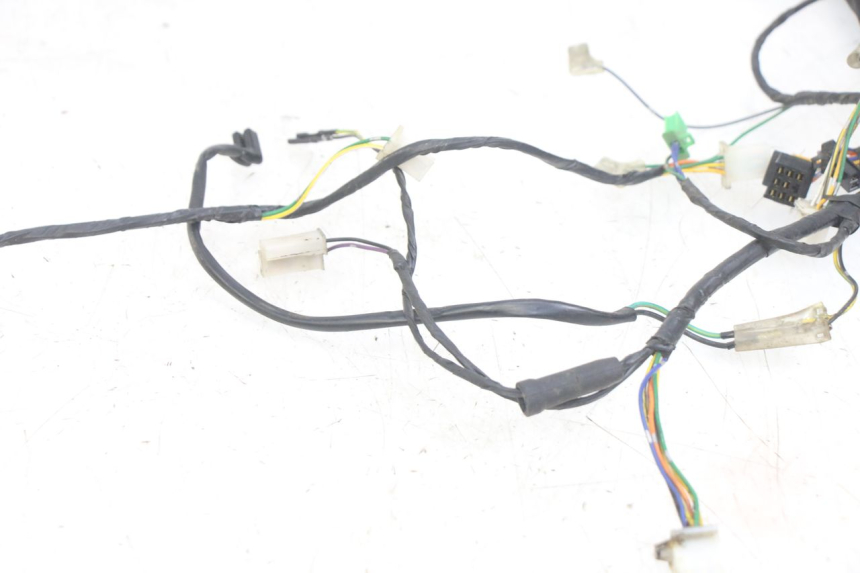 photo de FAIXA DE CABOS PEUGEOT KISBEE 4T 50 (2010 - 2017) - Estado da superfície