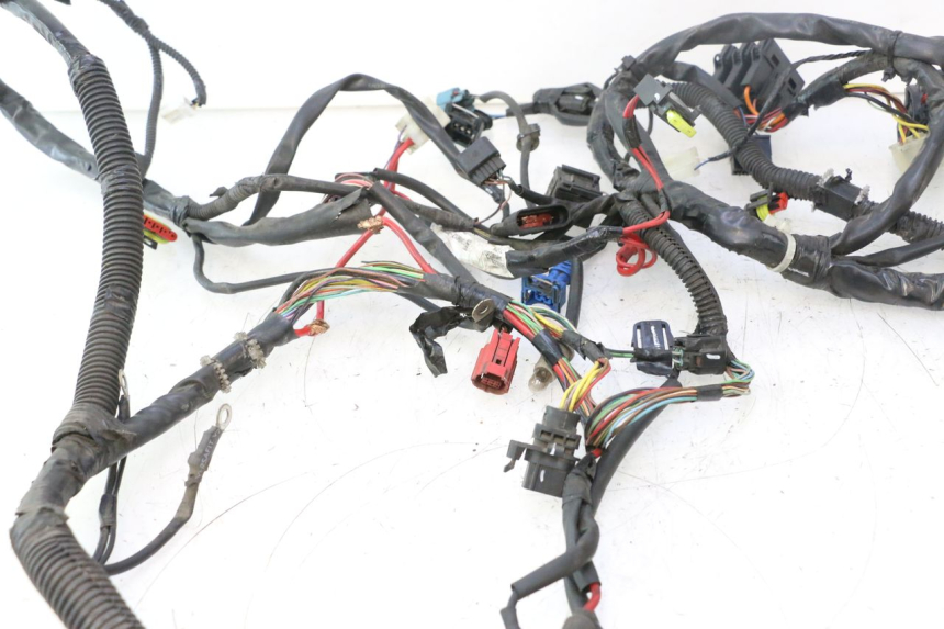 photo de FAIXA DE CABOS PIAGGIO LIBERTY IGET 4T 50 (2021 - 2025) - Ampliação dos componentes