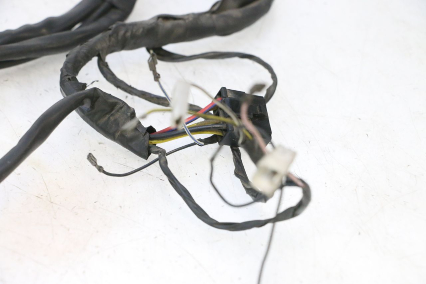 photo de FAIXA DE CABOS PIAGGIO LIBERTY 125 (1998 - 2008) - Detalhe da peça