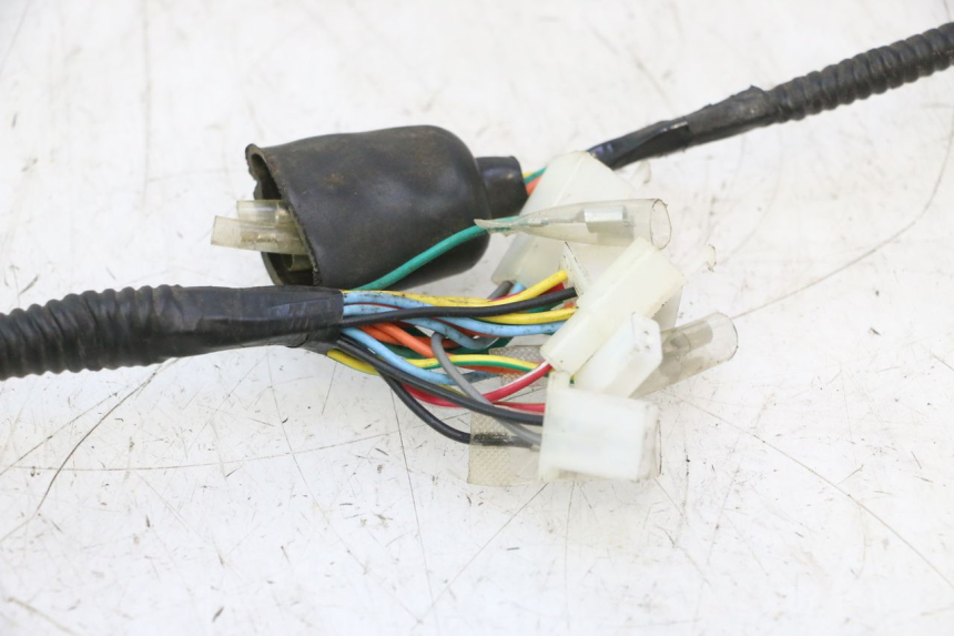 photo de FAIXA LONGJIA LJ50QT 8M 2T 50 (2010 - 2017) - Detalhes característicos