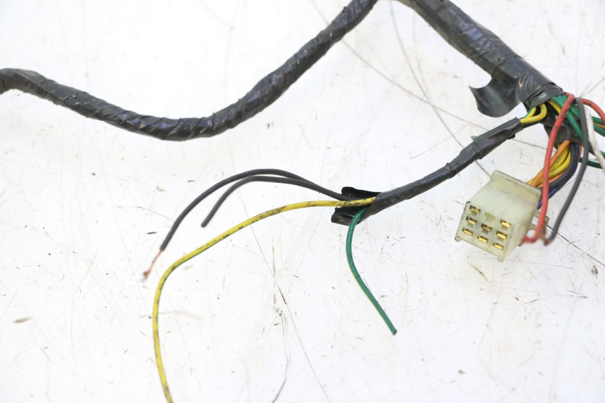 photo de FAIXA DE CABOS PEUGEOT LUDIX 50 (2005 - 2007) - Pontos de fixação
