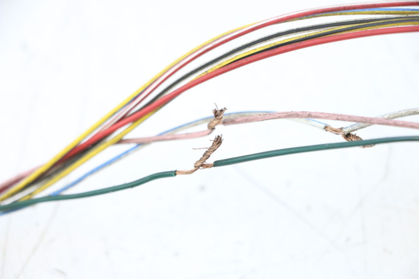 photo de FAIXA DE CABOS PEUGEOT LUDIX ONE 50 (2004 - 2013) - Estrutura - ampliação