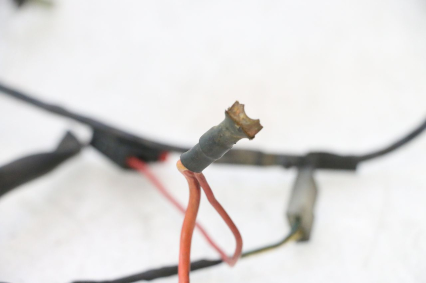 photo de FAIXA PEUGEOT LUDIX PRO 2T 50 (2010 - 2017) - Pontos de fixação
