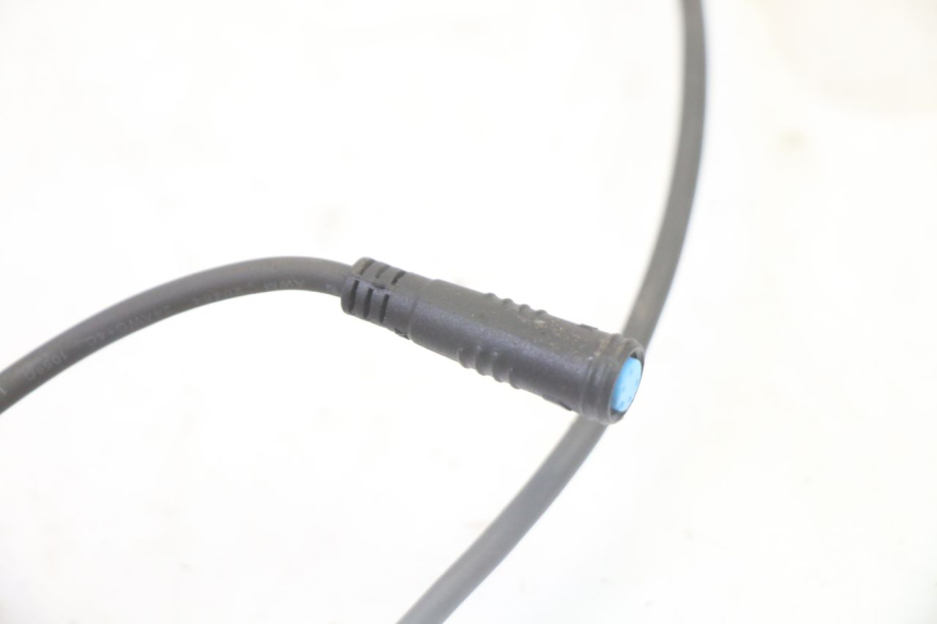 photo de FAIXA DE CABOS XIAOMI MI PRO 2 1 - Zoom do estado de desgaste